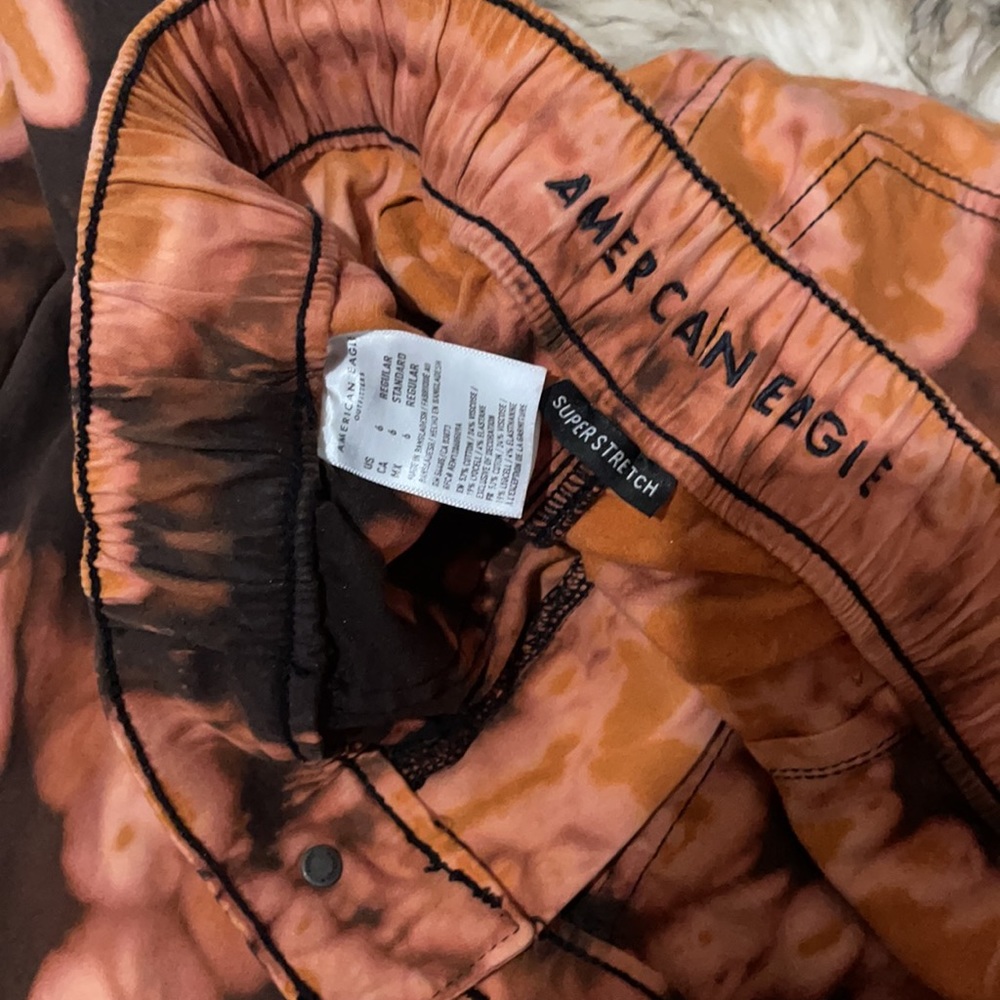 Brand new bleached American Eagle joggers w/ zippers accents on legs. - Picture 2 of 3
